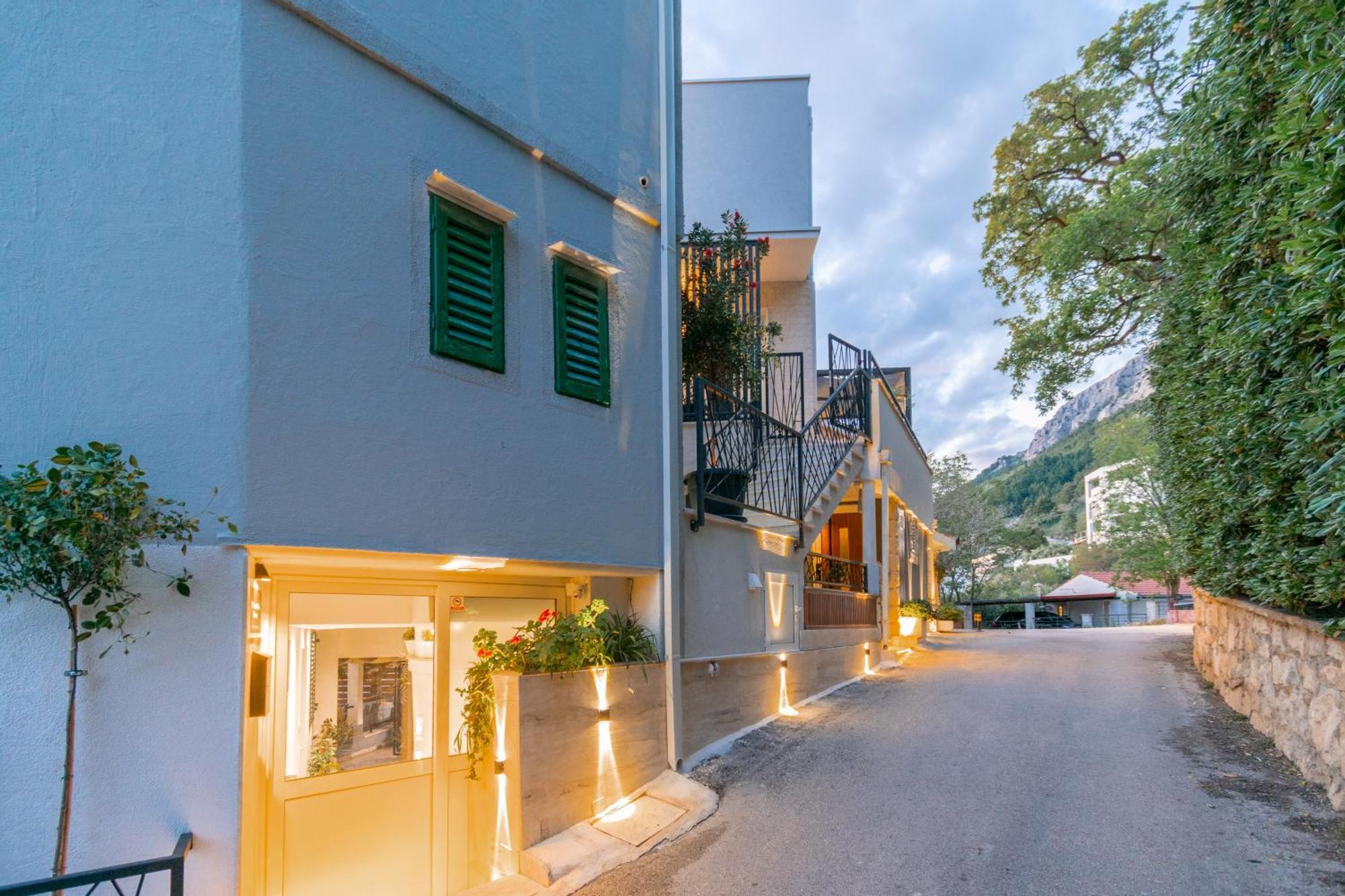 Apartments Villa Tomas Brela Buitenkant foto